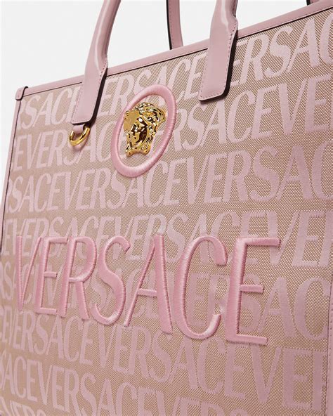 versace fashion frauen|Versace online store.